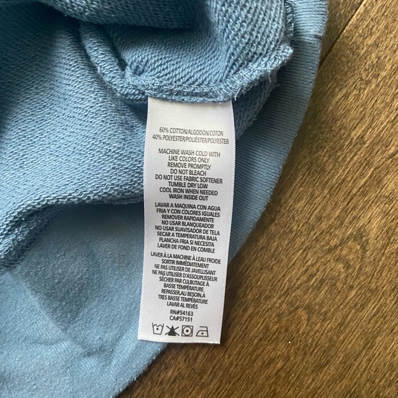 Women’s CALVIN KLEIN top - Picture 3 of 3